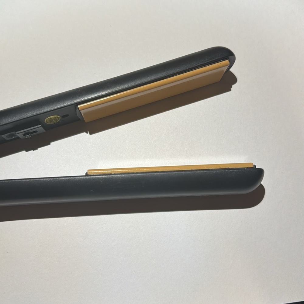 CHI flat iron - Picture 5 of 5